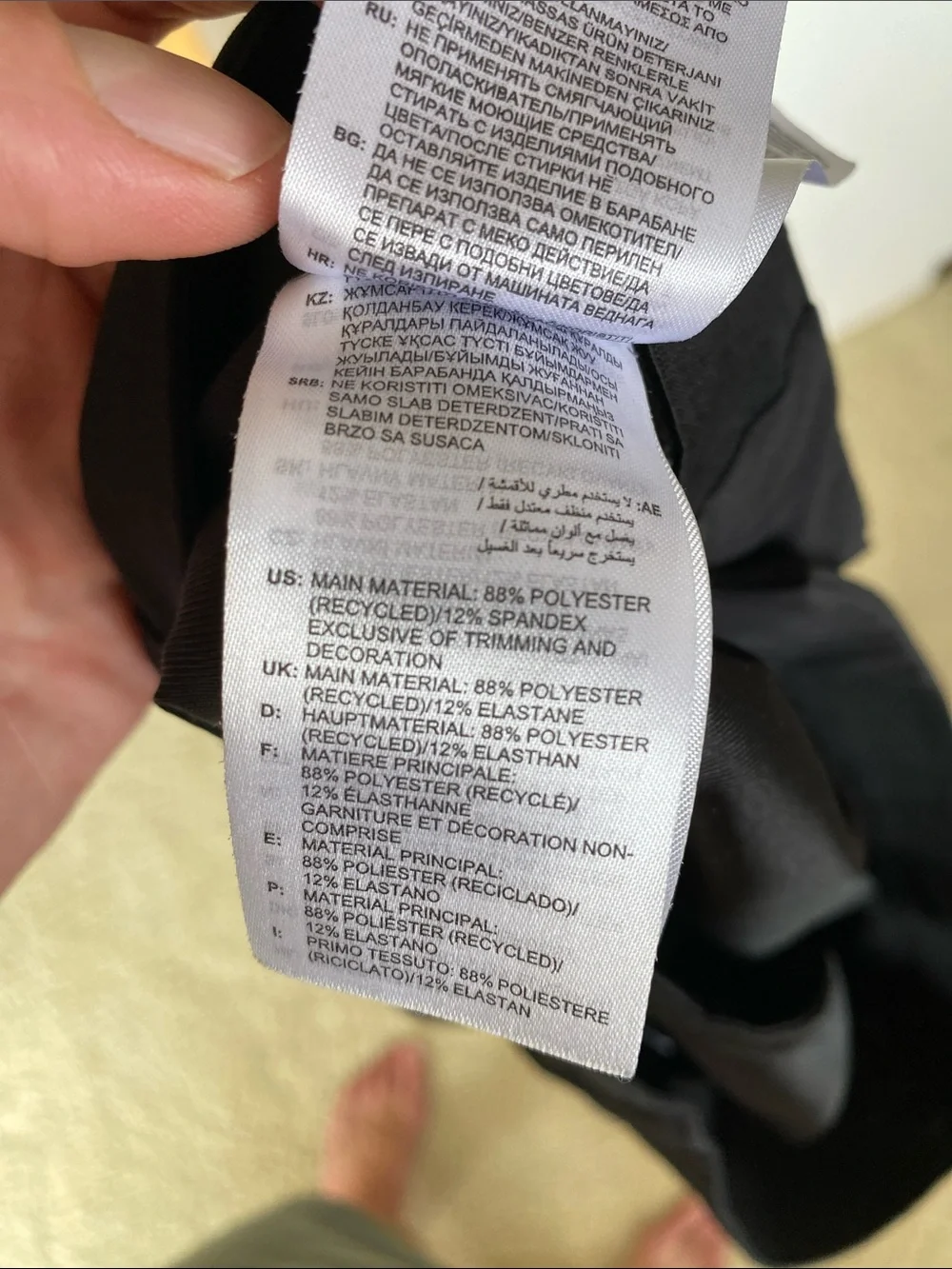 Men's Black Golf Shorts (Slim Fit) 30